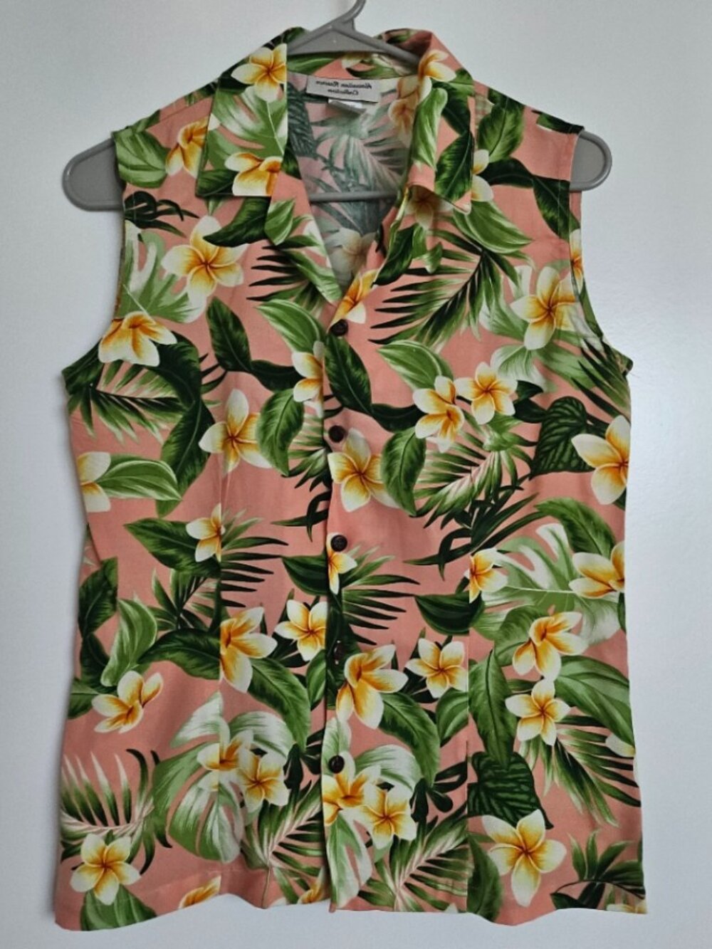 Hawaiian Reserve Collection Sleeveless Blouse